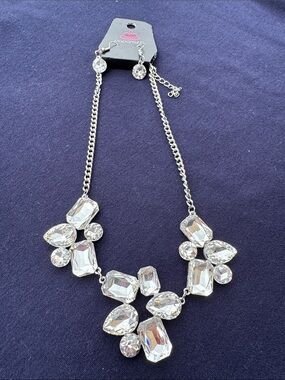 paparazzi Silver Clear Crystal Cluster Necklace and earring set